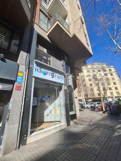 Idiomarum School