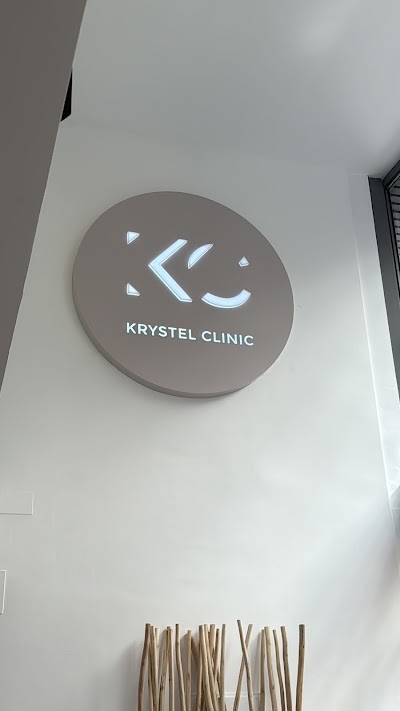 Dra Krystel Cano