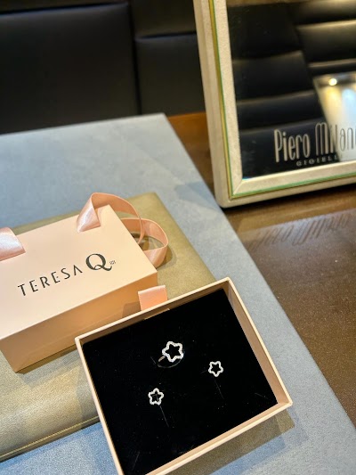 Teresa Q